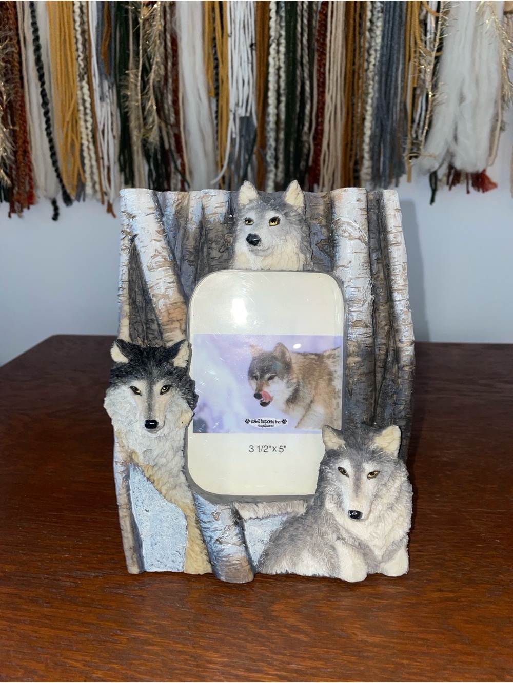 Wolf Trio Resin Photo Frame - Gray
